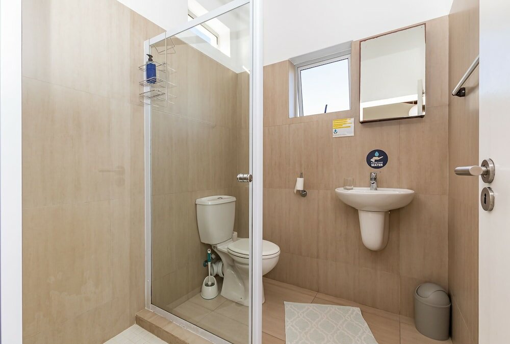 Фото Admiralty B&b