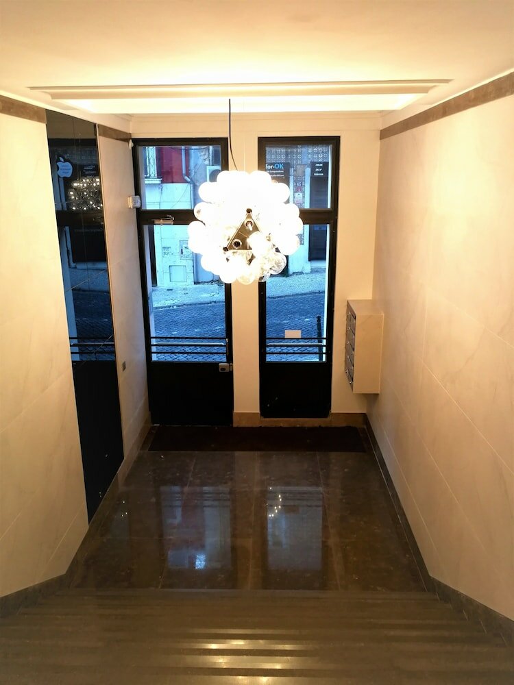 Фото Industrial Lisbon Apartment - Adults Only