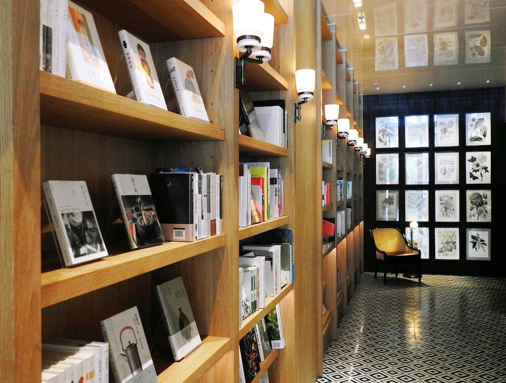 Фото The Mumian Hotel