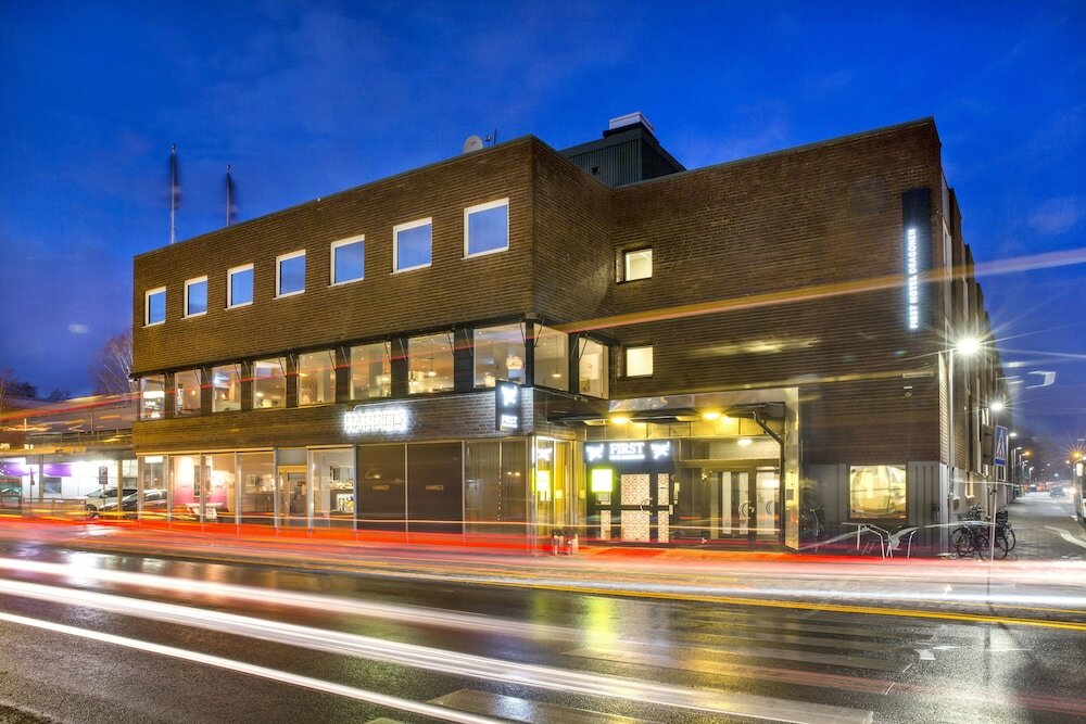 Фото отеля 1