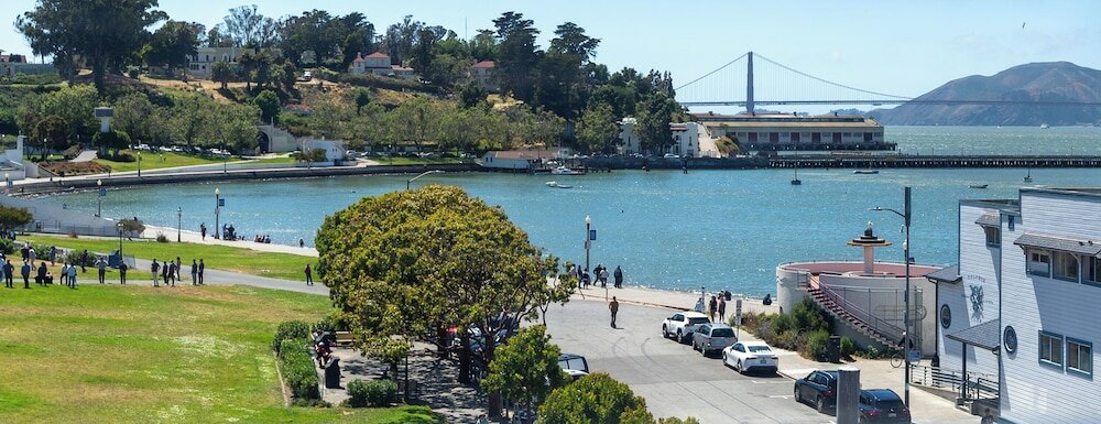 Фото Argonaut Hotel