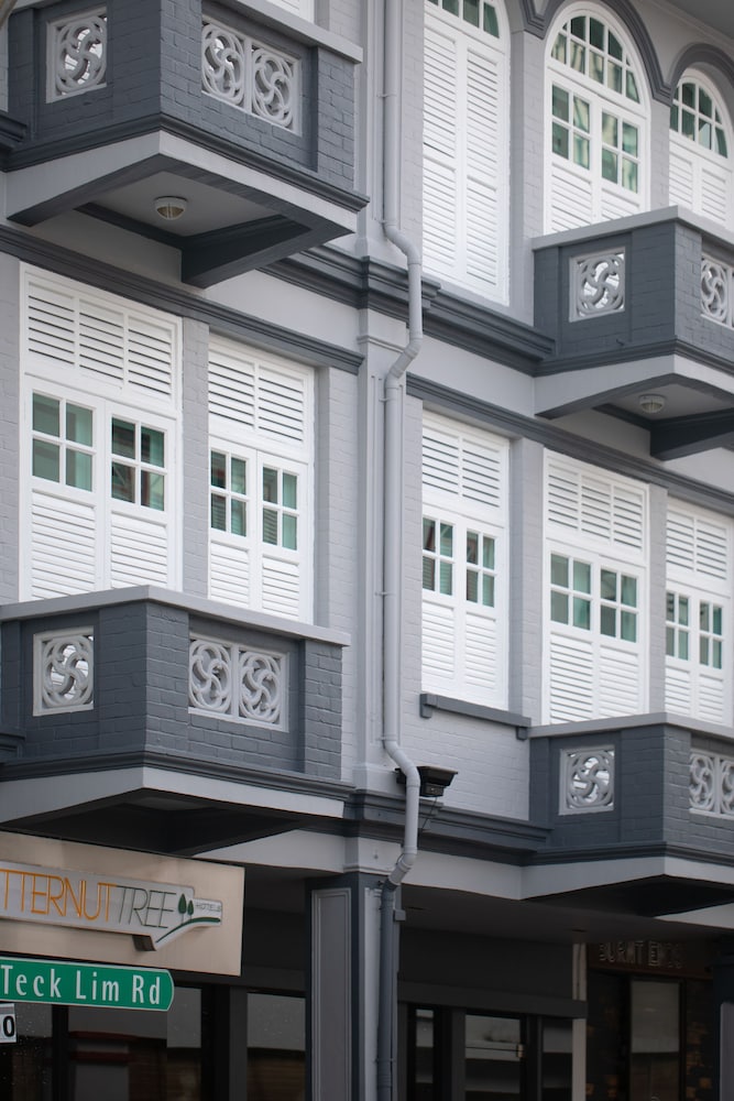 Фото Butternut Tree Hotel