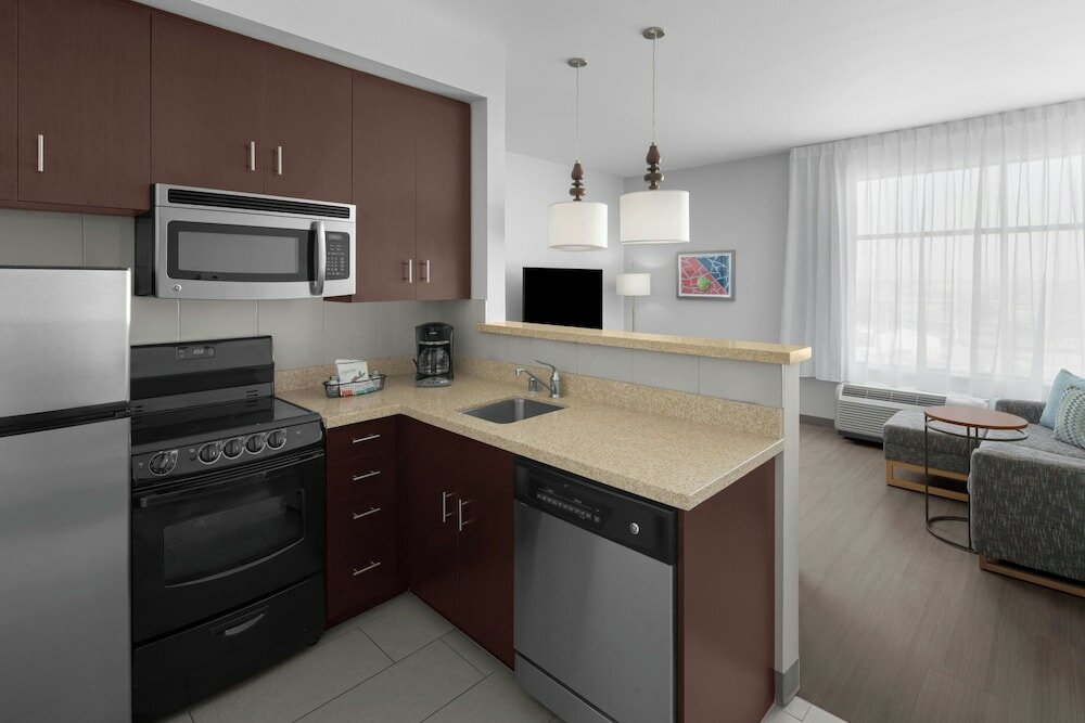 Фото TownePlace Suites by Marriott Carlsbad