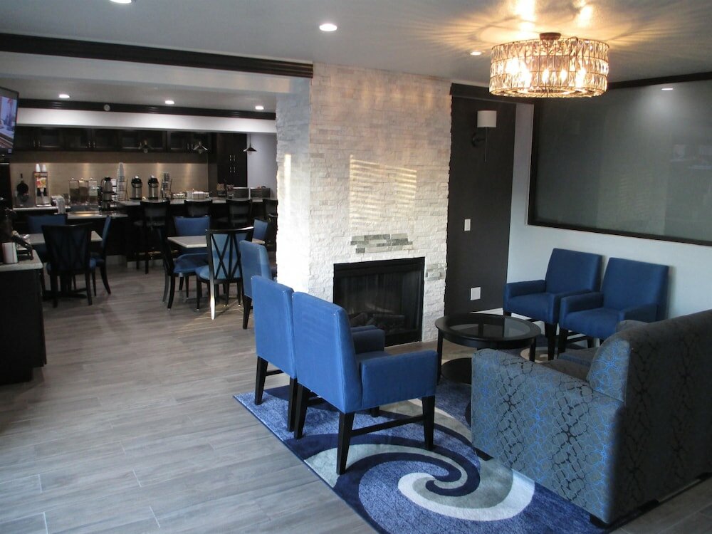 Фото Best Western Plus Diamond Valley Inn