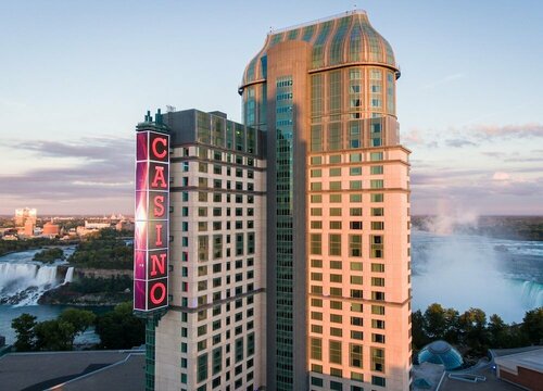 Внешний вид отеля Niagara Falls Marriott Fallsview Hotel & SPA в Ниагара-Фолсе, фото 2