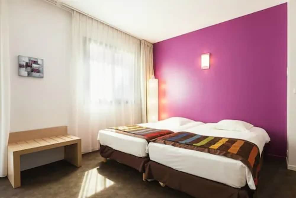 Фото Esatitude Hôtel