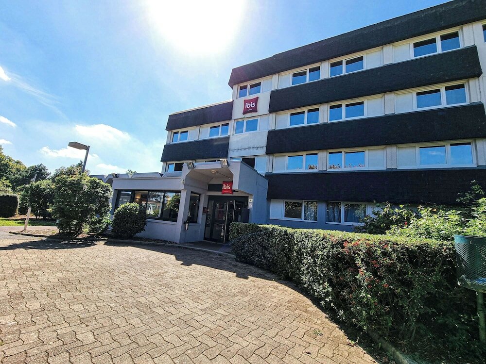 Фото ibis Caen Porte d'Angleterre