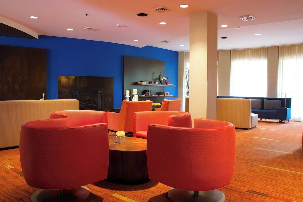 Фото Courtyard by Marriott Blacksburg