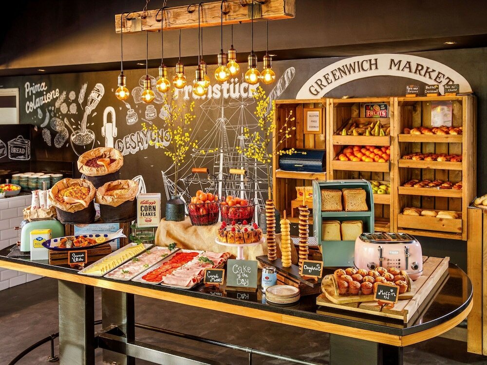 Фото Novotel London Greenwich