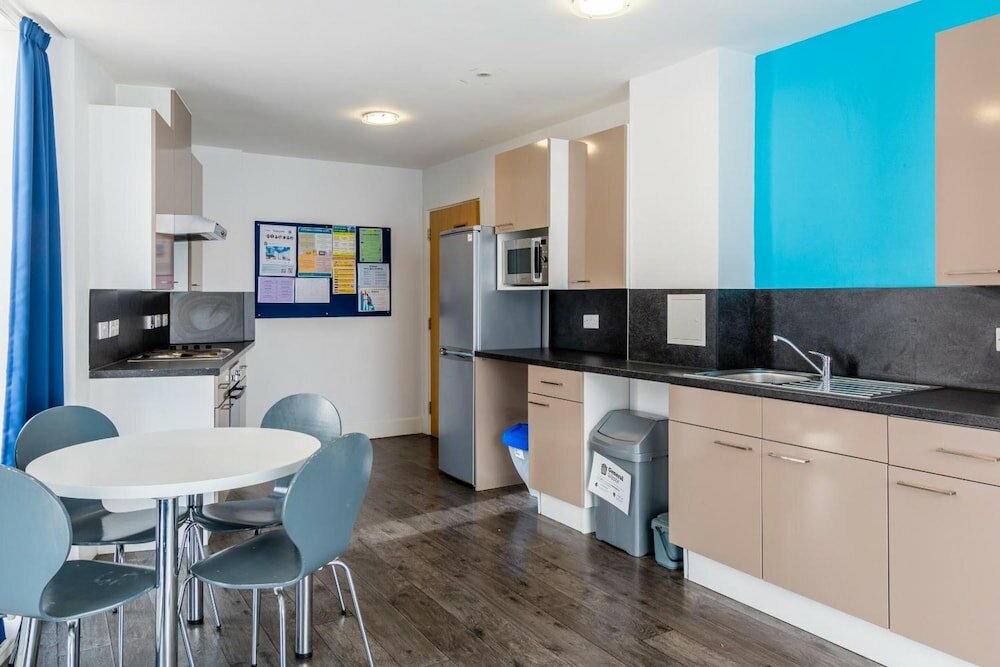 Фото Destiny Student Holyrood - Campus Accommodation