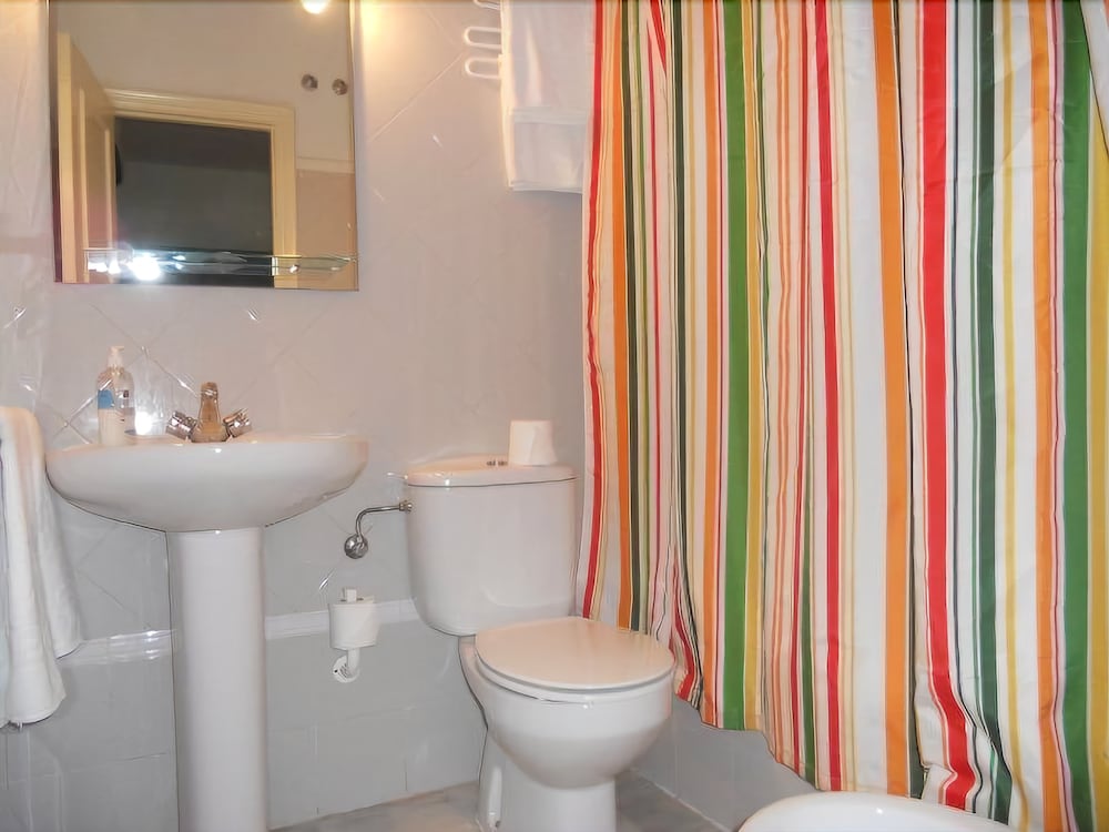 Фото Apartamentos Larga 70