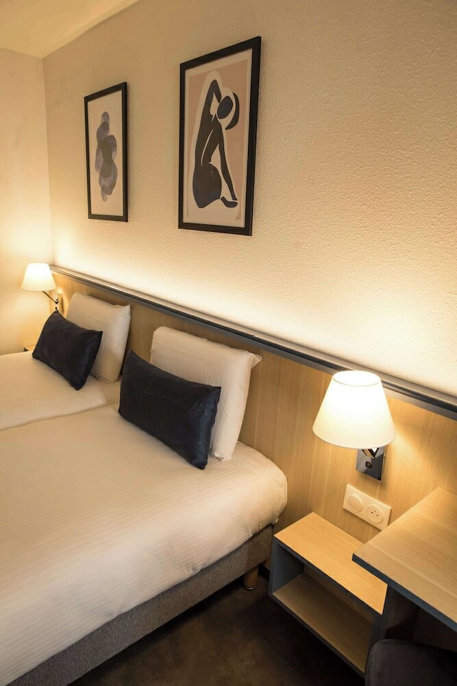 Фото Kyriad Villefranche Sur Saone