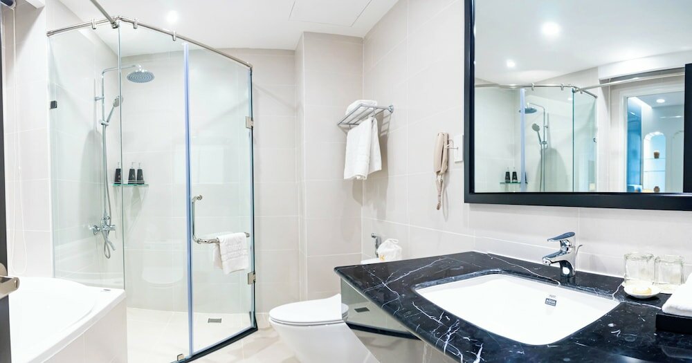 Фото Royal Hotel Saigon