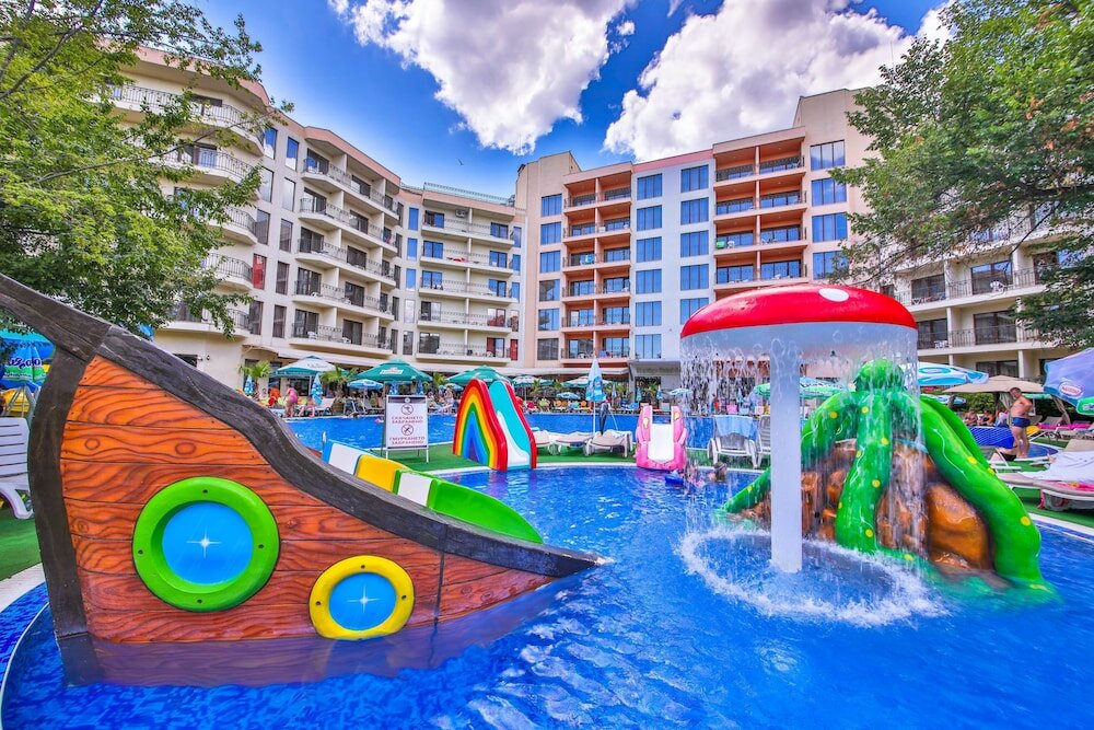 Фото отеля 1