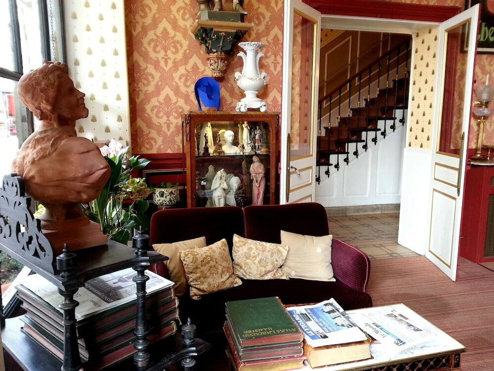 Фото Hotel de l'Abeille Orleans