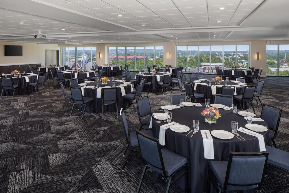 Фото Hyatt House Augusta Downtown