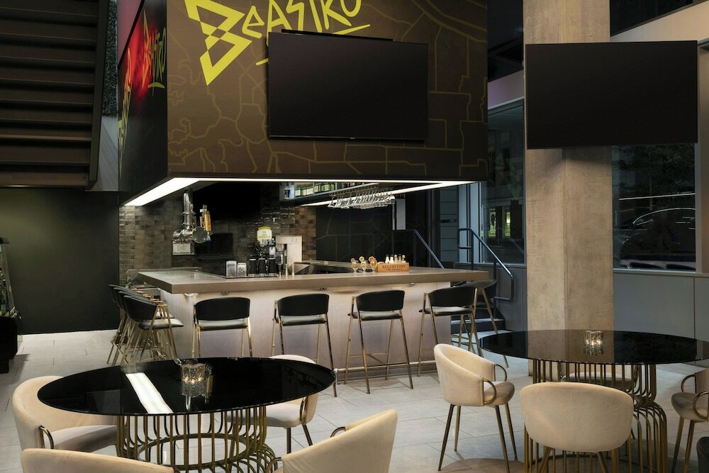 Фото Hotel Vance, Portland, a Tribute Portfolio Hotel