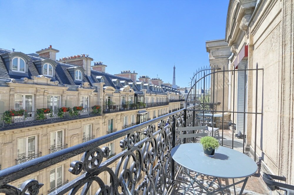 Фото Отель West End