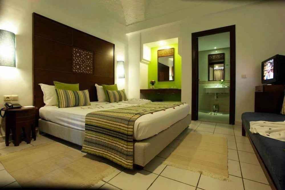 Фото Tej Marhaba