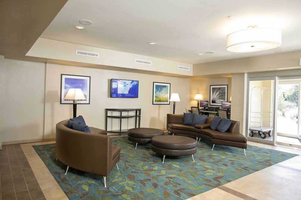 Фото Candlewood Suites Jacksonville - Mayport, an Ihg Hotel