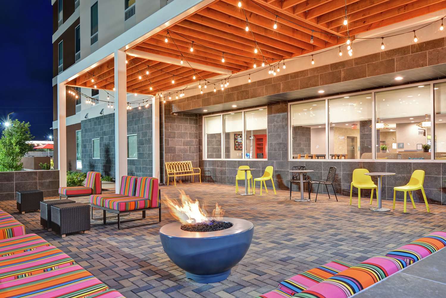 Фото Home2 Suites by Hilton La Porte