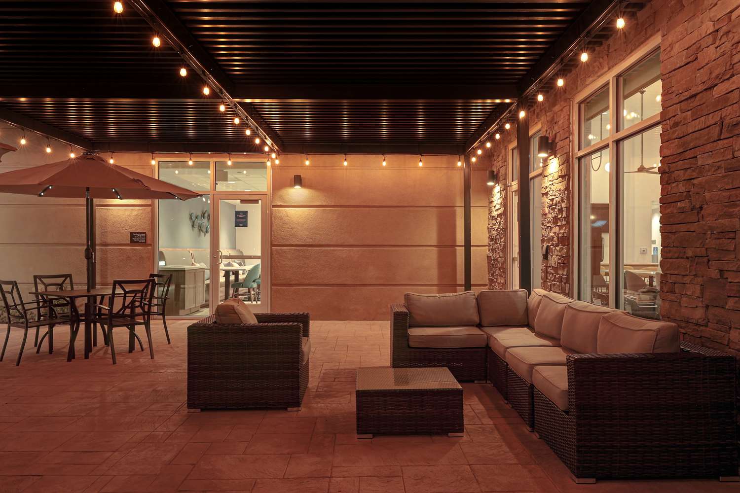 Фото Homewood Suites by Hilton Santa Clarita