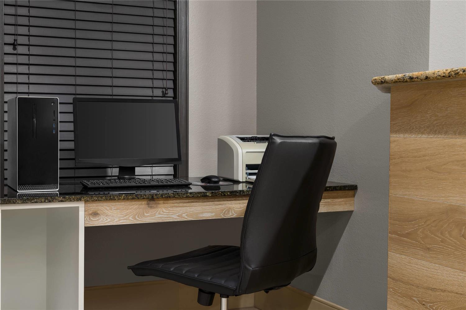 Фото Country Inn & Suites by Radisson, Boise West, Id