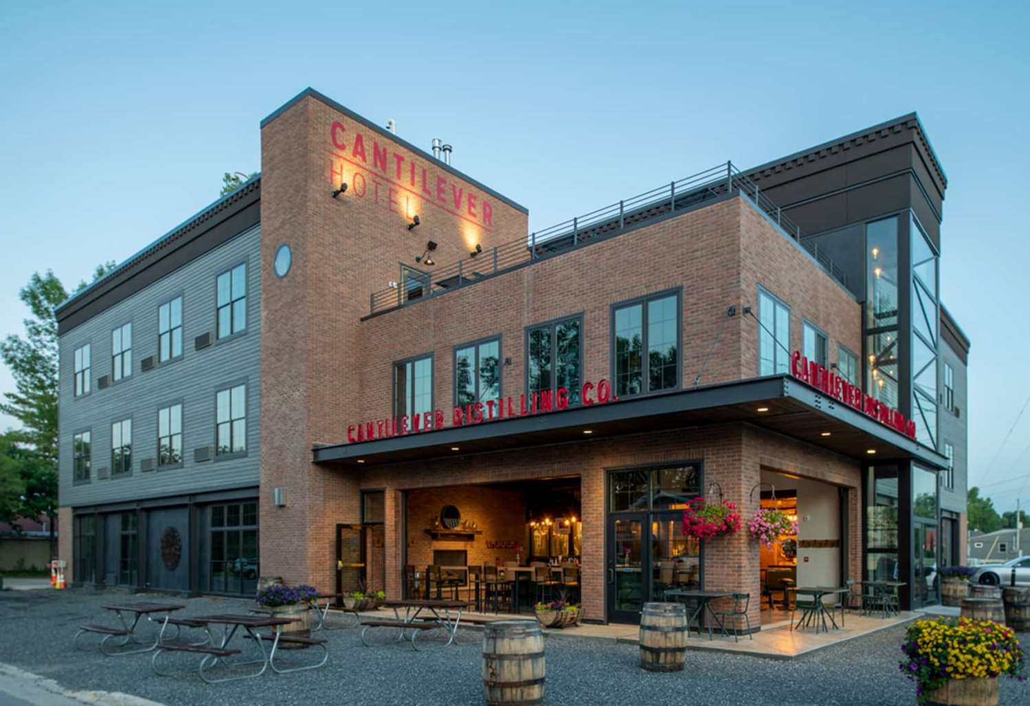 Фото Cantilever Hotel, Trademark Collection by Wyndham