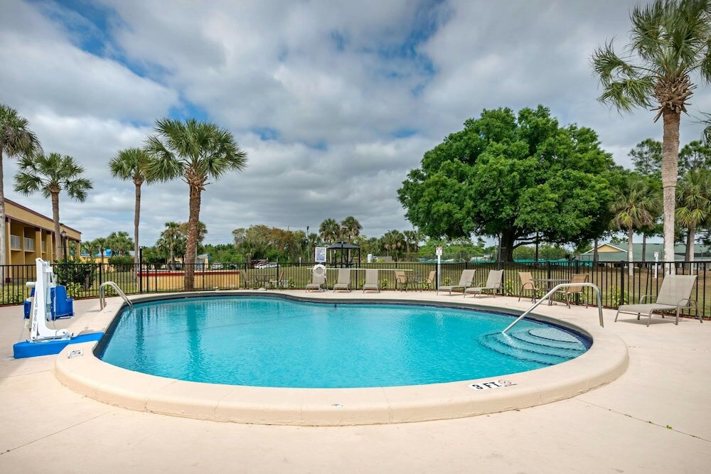 Фото Rodeway Inn