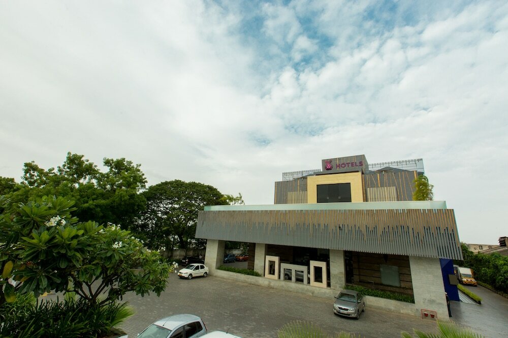 Фото Hash Six Hotels