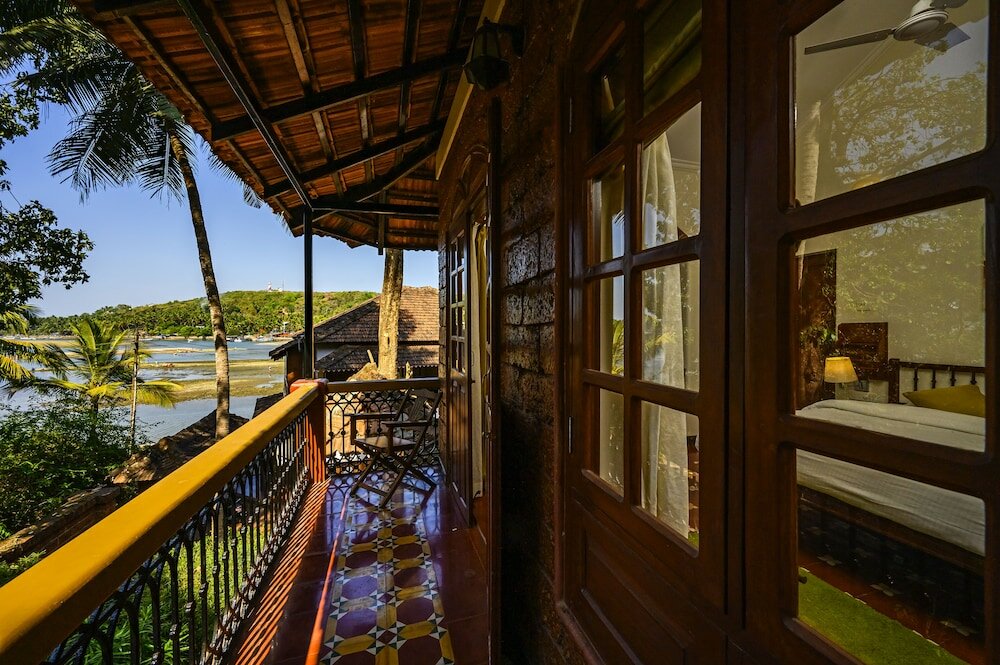 Фото Neemrana's Three Waters