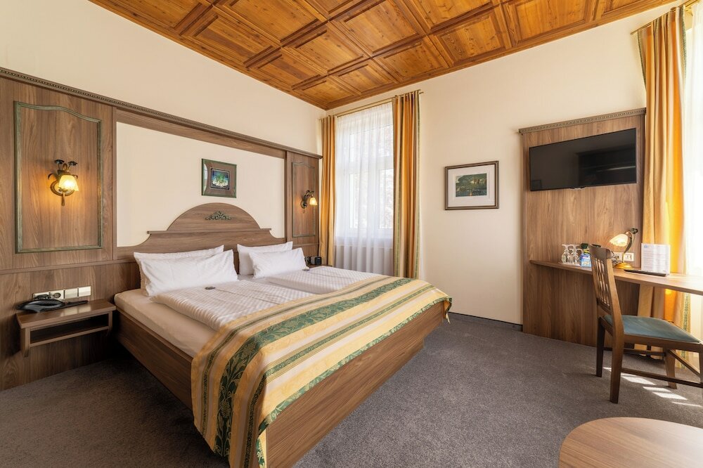 Фото Schöngarten Garni