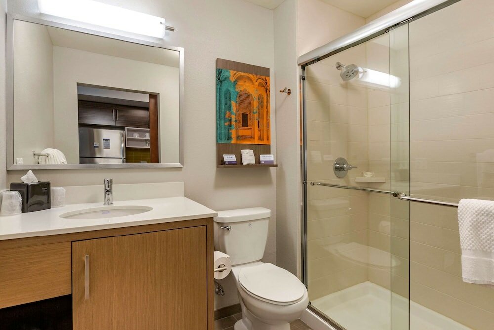 Фото MainStay Suites