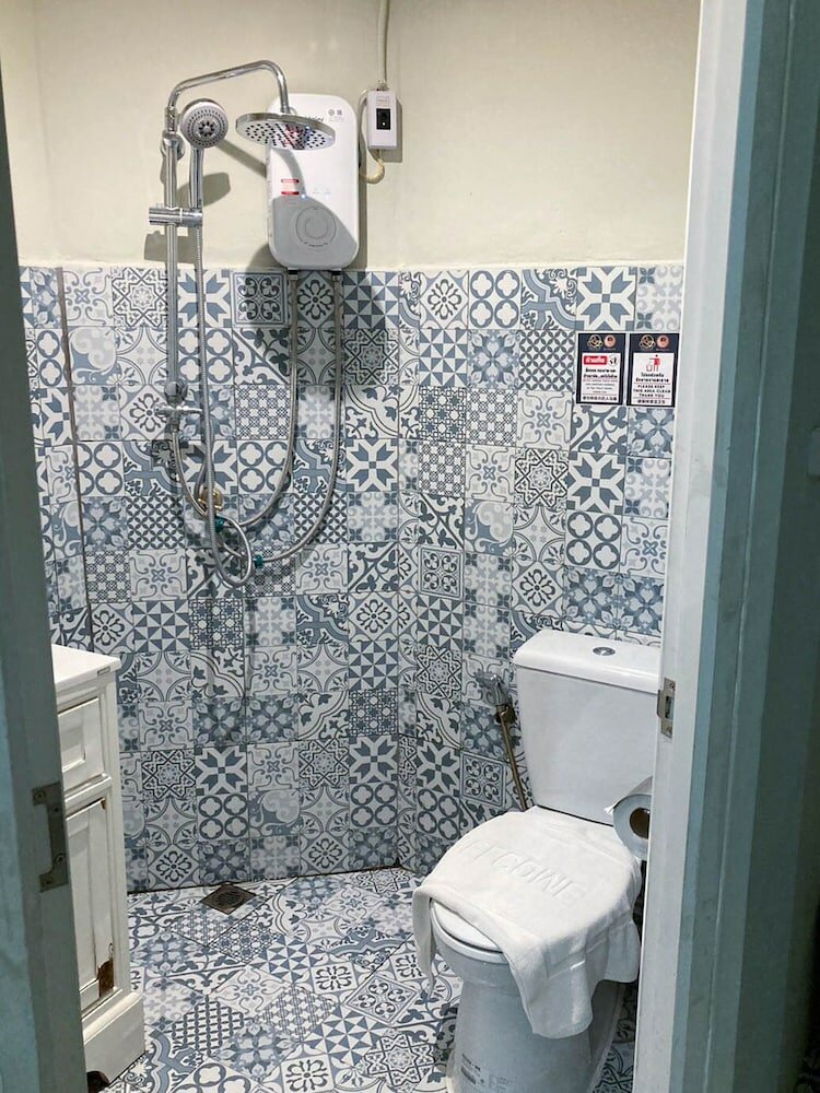 Фото 2499 Heritage Chinatown Bangkok Hotel by RoomQuest