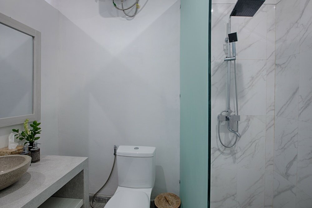 Фото Maisaba Canggu Hotel & Coworking Space