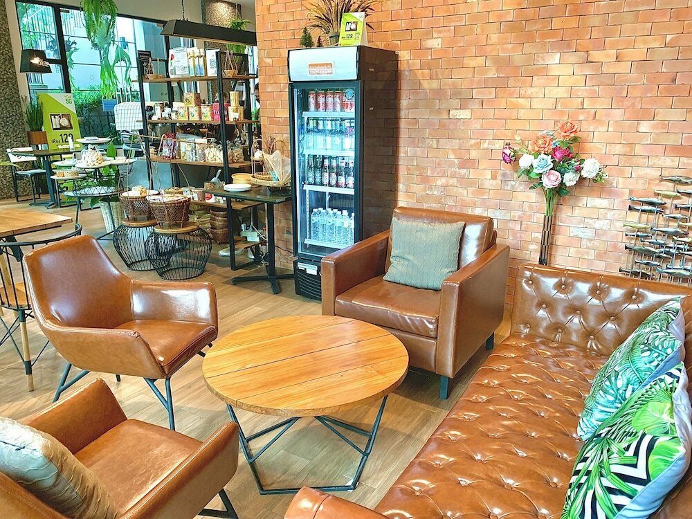 Фото The Poem Hotel