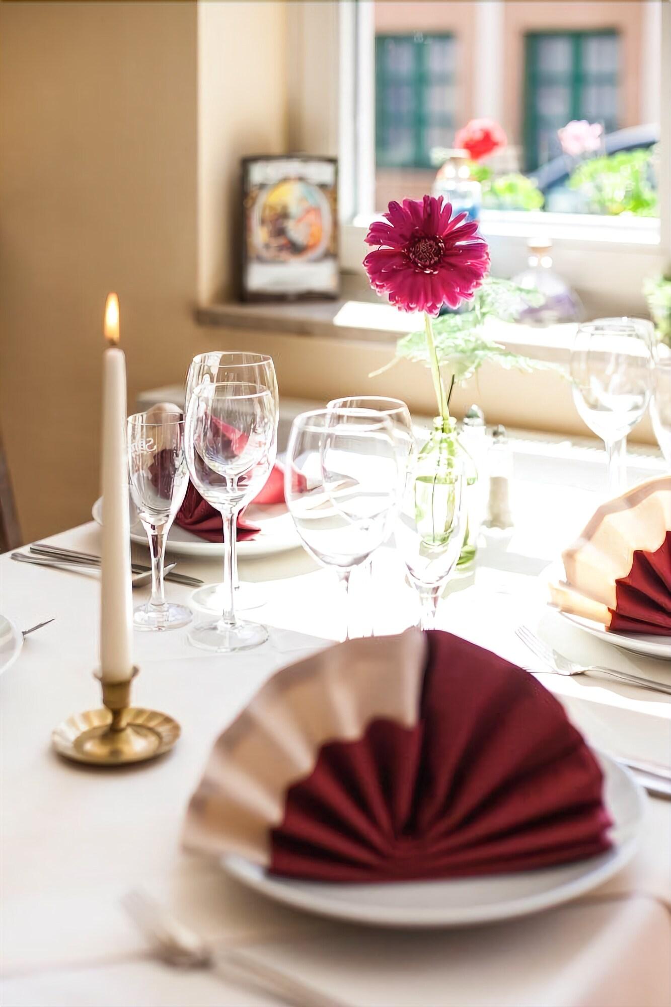 Фото Der Insulaner - Hotel & Restaurant