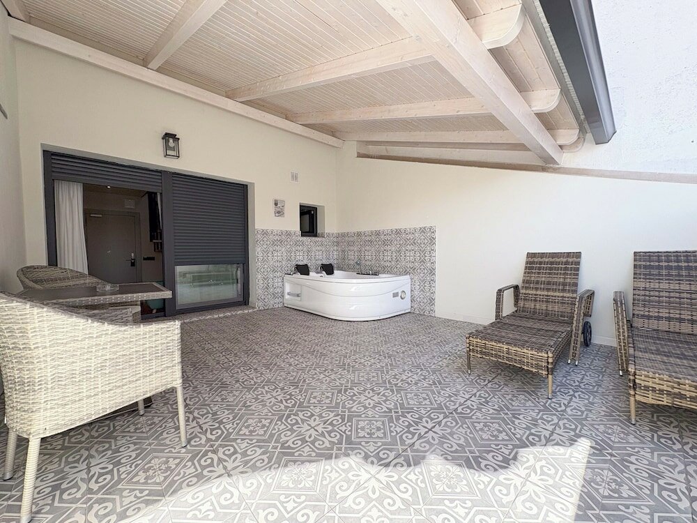 Фото Hotel Boutique Adealba Badajoz