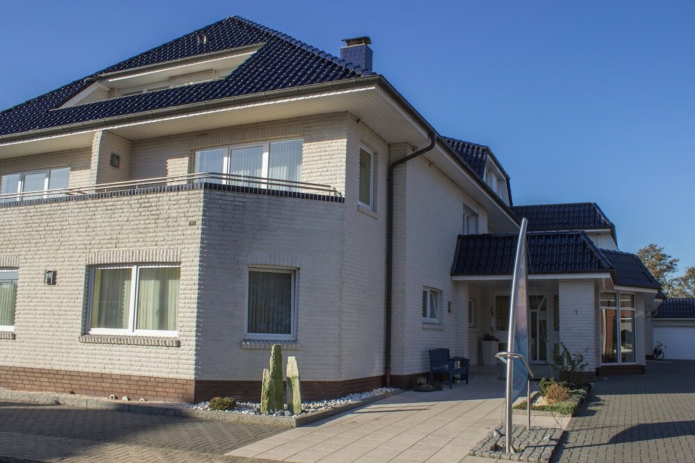 Фото Hotel Am Friesenstrand