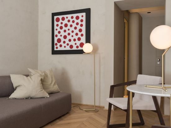 Фото G55 Design Hotel