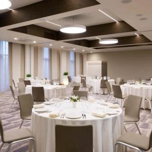 Фото Hilton Garden Inn Orenburg