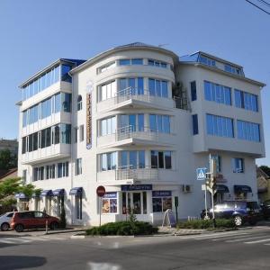 Фото Каравелла