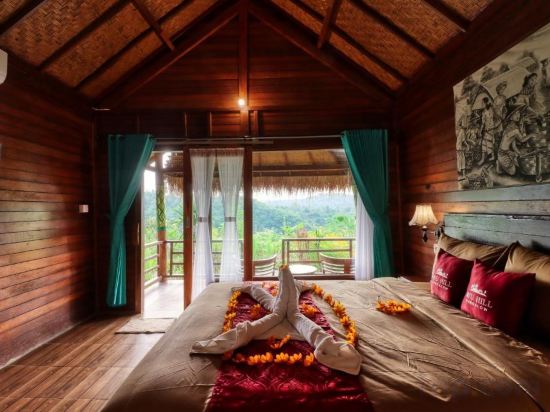 Фото Ayu Hill Bungalow