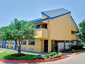 Гостиница Dallas Love Field Inn