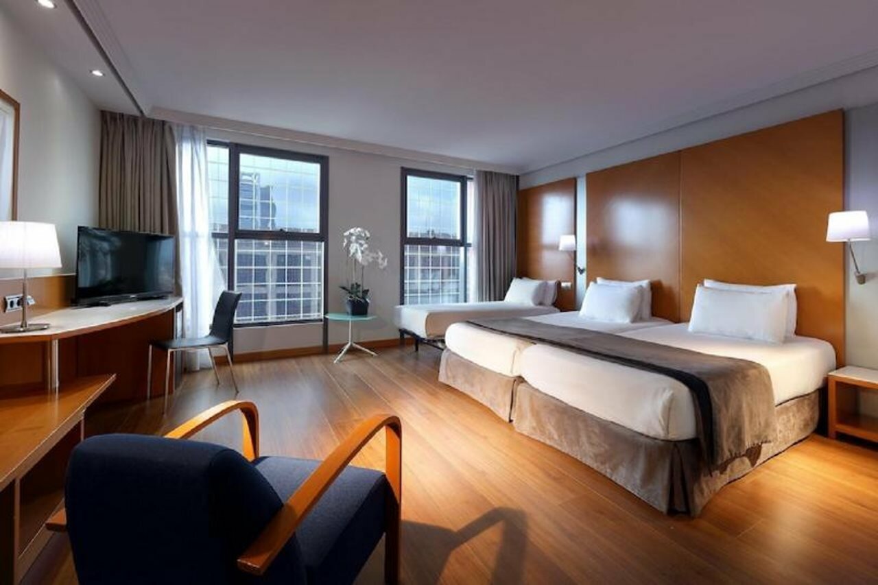 Фото Hotel Exe Plaza