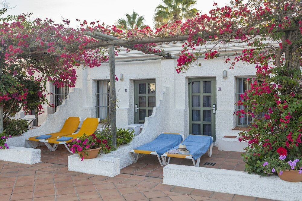 Фото Playa De La Luz Hotel