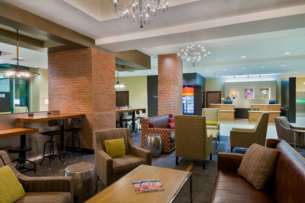 Фото Courtyard by Marriott Little Rock Downtown