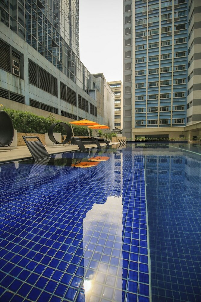 Фото The Mini Suites Eton Tower Makati