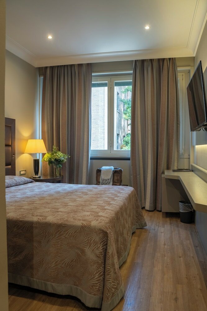 Фото Hotel Villa Maria Regina