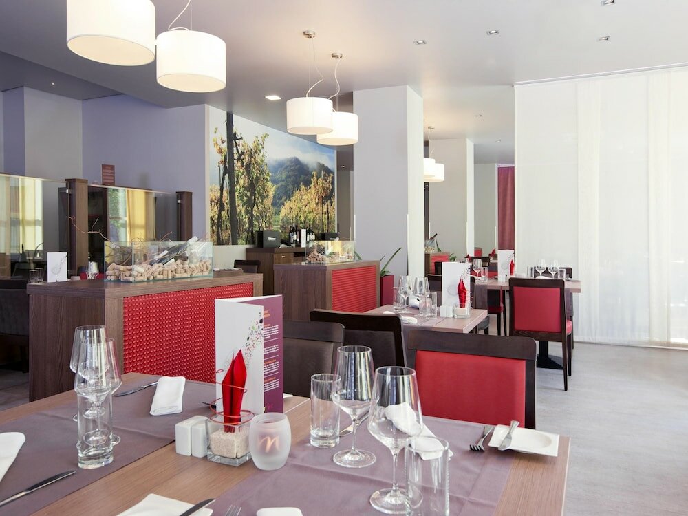 Фото Hotel Mercure Wien Westbahnhof